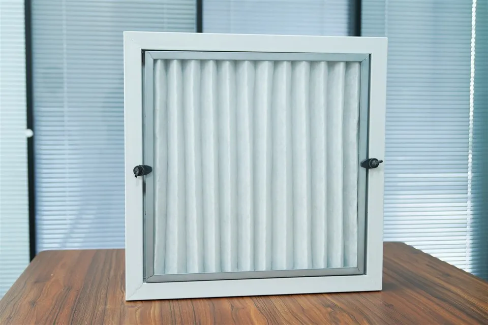 Podstawowe filtry wydajnościowe z ramą pomocniczą