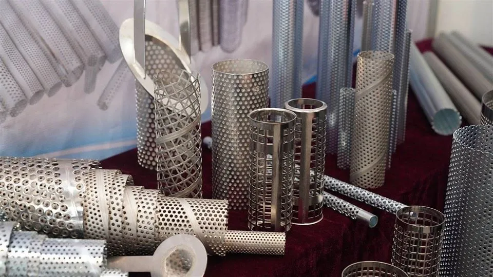 Element filtrujący ze spiekanego filcu